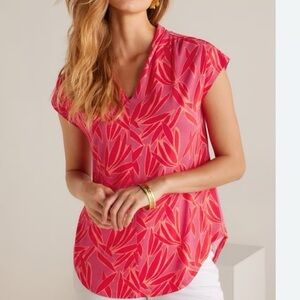 SOFT SURROUNDINGS | Red & Pink Leaf-Print V-Neck Tunic